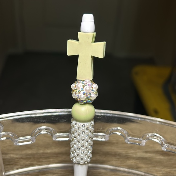 Green Cross Bling Pen 1 Of 1 - Picture 2 of 2